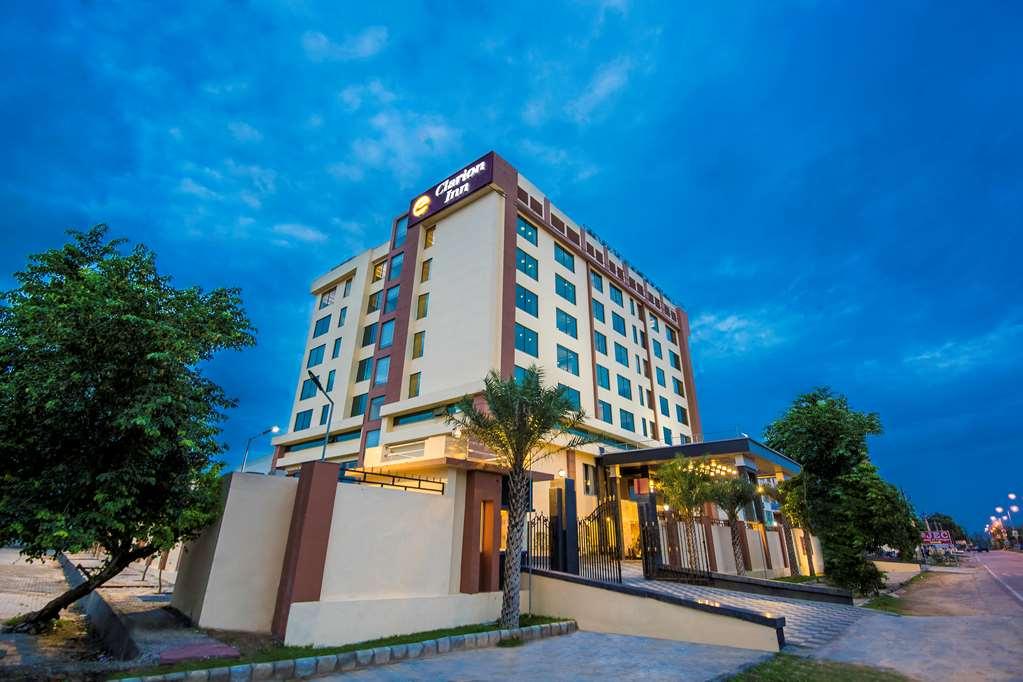 Clarion Inn Jaipur Kukas Eksteriør bilde