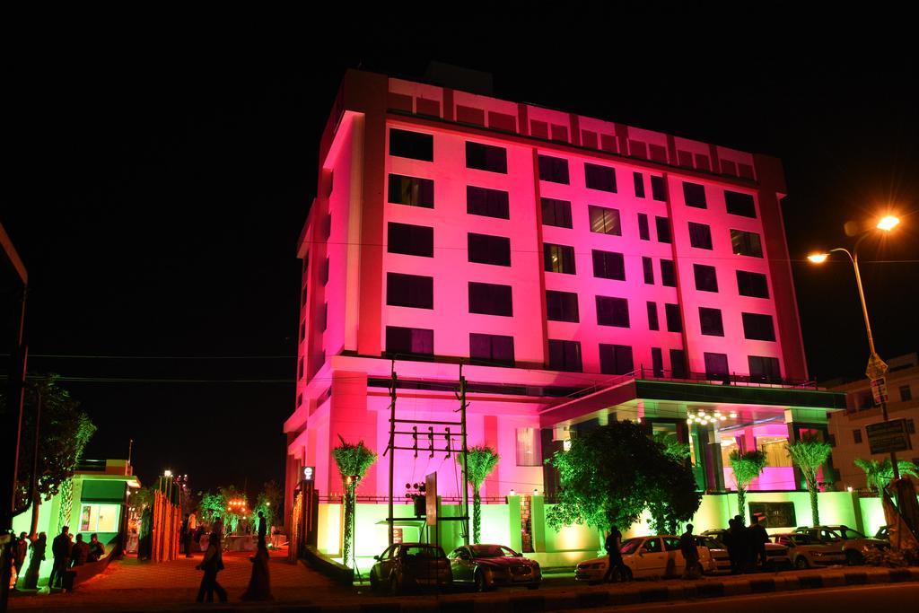 Clarion Inn Jaipur Kukas Eksteriør bilde